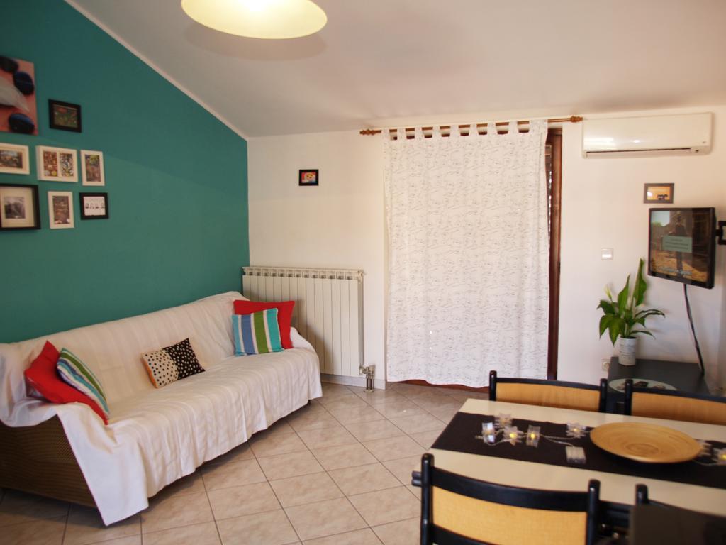 Family Friendly Apartments Póla Szoba fotó