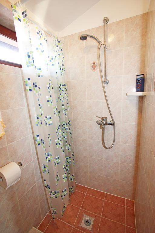 Family Friendly Apartments Póla Szoba fotó